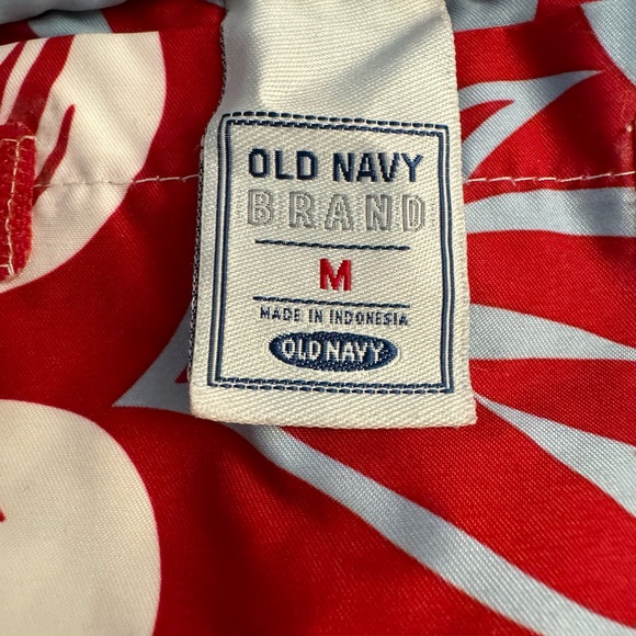 Swim trunks size medium 8/10 - Picture 3 of 4